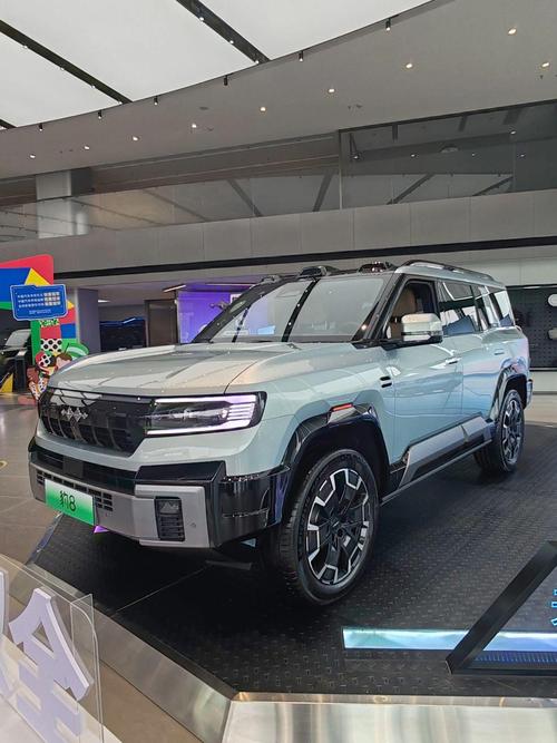 佛山禅城区驰凌威企业管理咨询比亚迪方程豹硬派越野的爆款，英菲尼迪35周年与你共成长